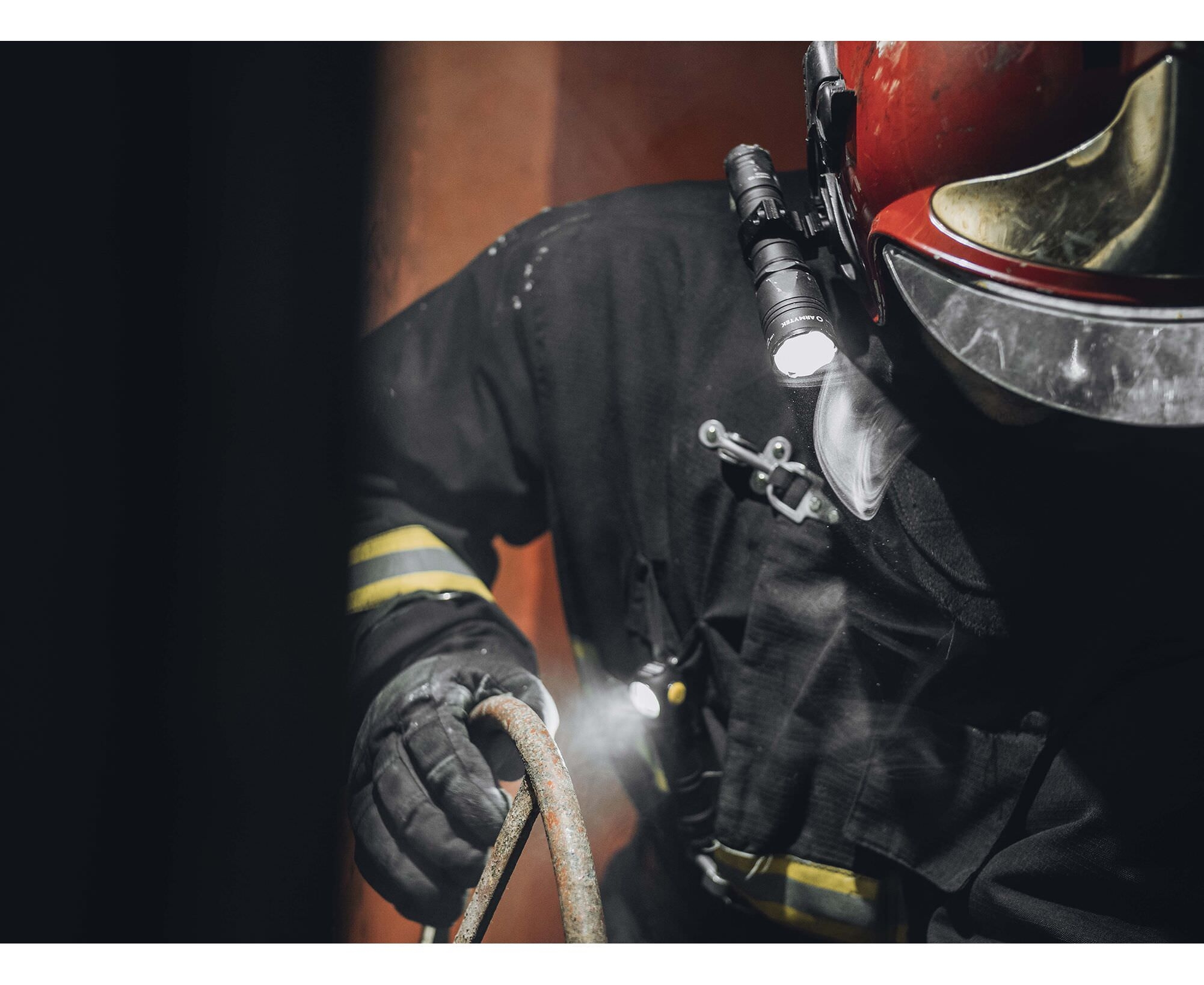 Armytek seitliche Helmhalterung AHM-01 Armytek seitliche Helmhalterung AHM-01